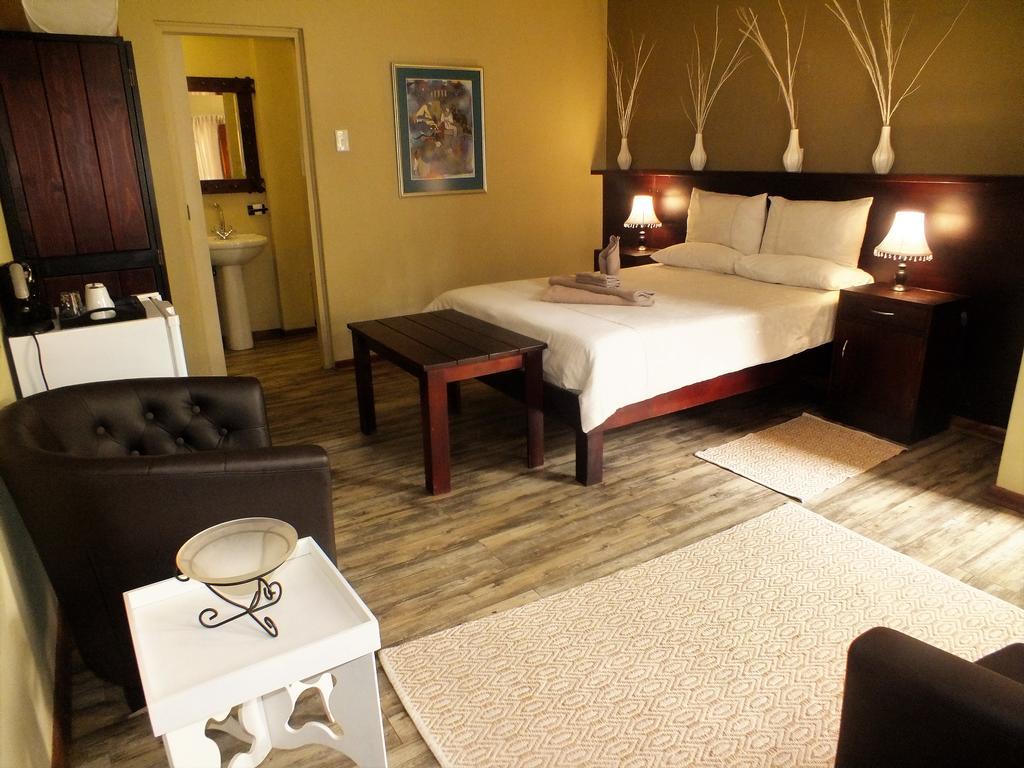 Uzuri Guesthouse Cc Windhoek Eksteriør bilde