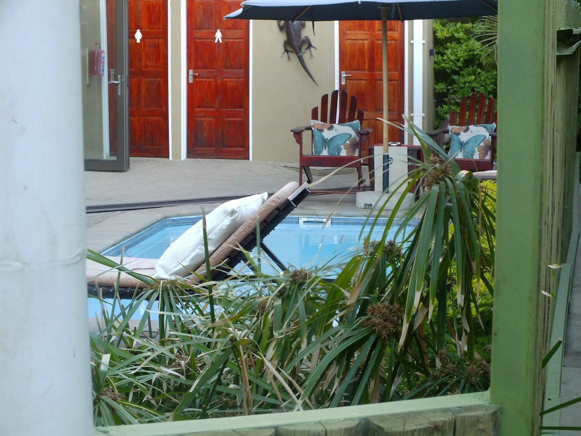 Uzuri Guesthouse Cc Windhoek Eksteriør bilde